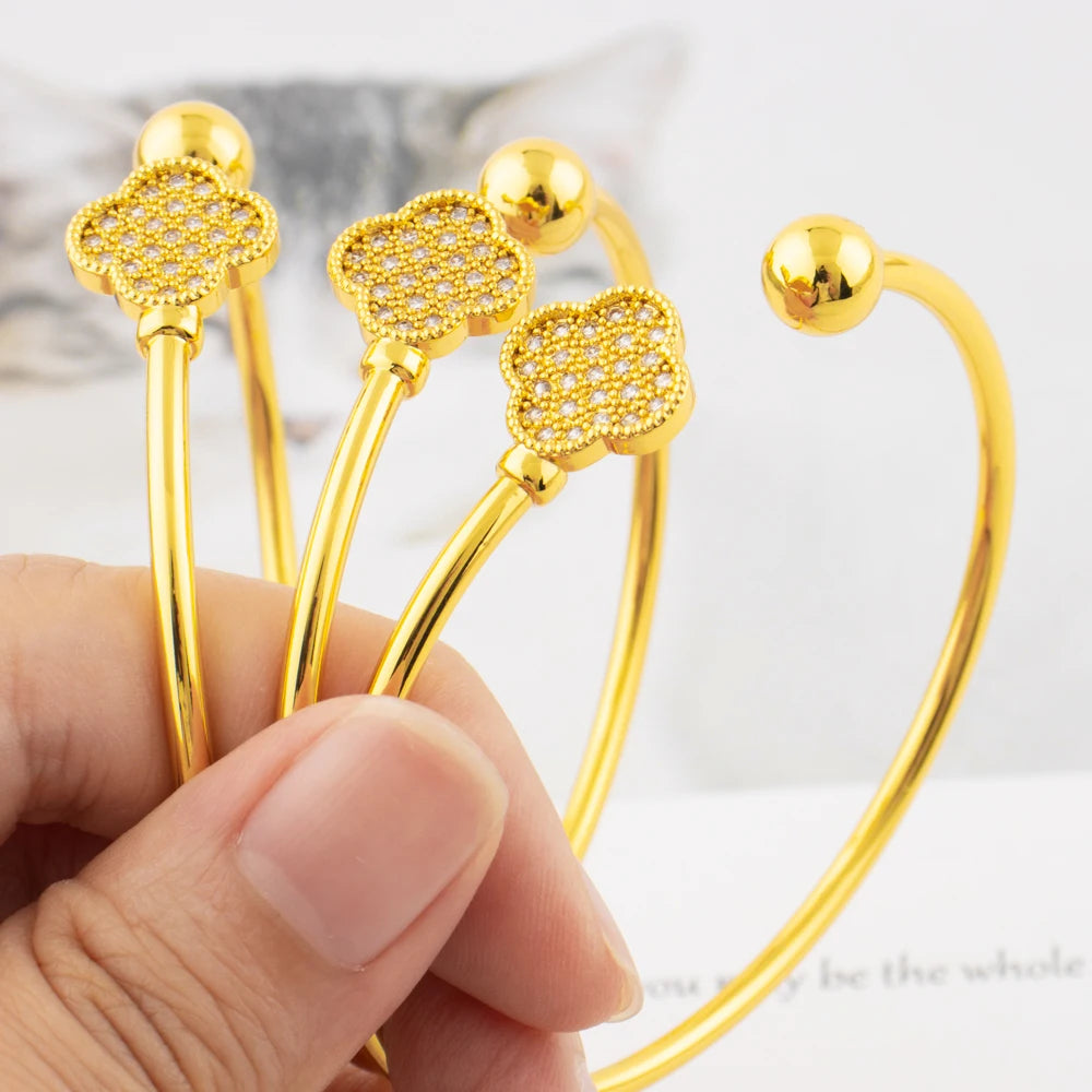 New Design Classic Luxury Stainless Steel Shiny Zircon Clover Bracelets Elegant Temperament For Women's Daily Wear Jewelry Gifts