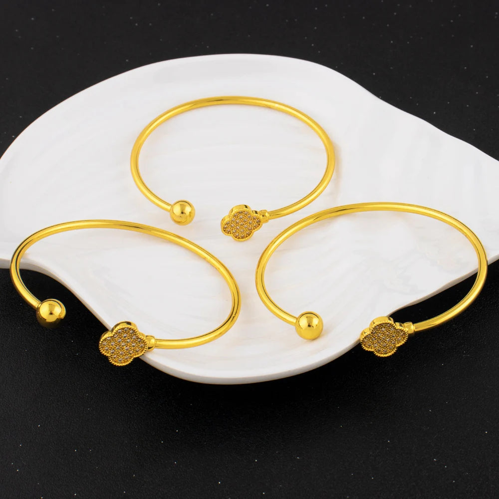 New Design Classic Luxury Stainless Steel Shiny Zircon Clover Bracelets Elegant Temperament For Women's Daily Wear Jewelry Gifts